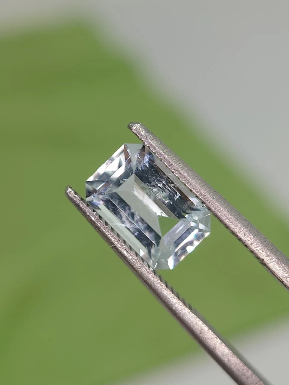 1.5ct Untreated Natural Aquamarine in Emerald Cut from Madgascar — view 4